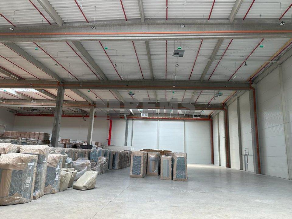 Industrial space for rent int Exterior Est at 6580 EURO ID: P8076