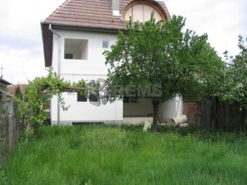 Casa 12 camere, 380 mp, ideal IT in Gheorgheni