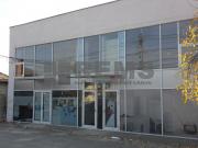 COMISION 0 / Show-room / Front la strada